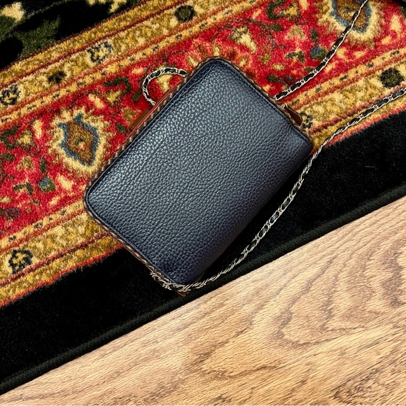 Vintage Dooney & Bourke Black and Brown Leather Crossbody Planner Organizer - Picture 5 of 7